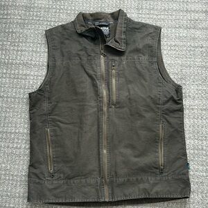 Men's Kuhl vest XL